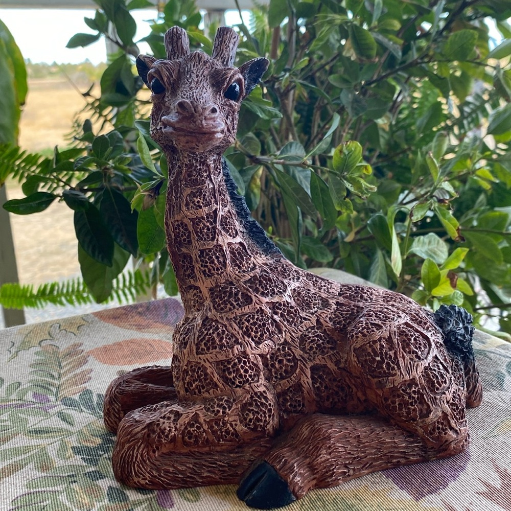 Giraffe Figurine